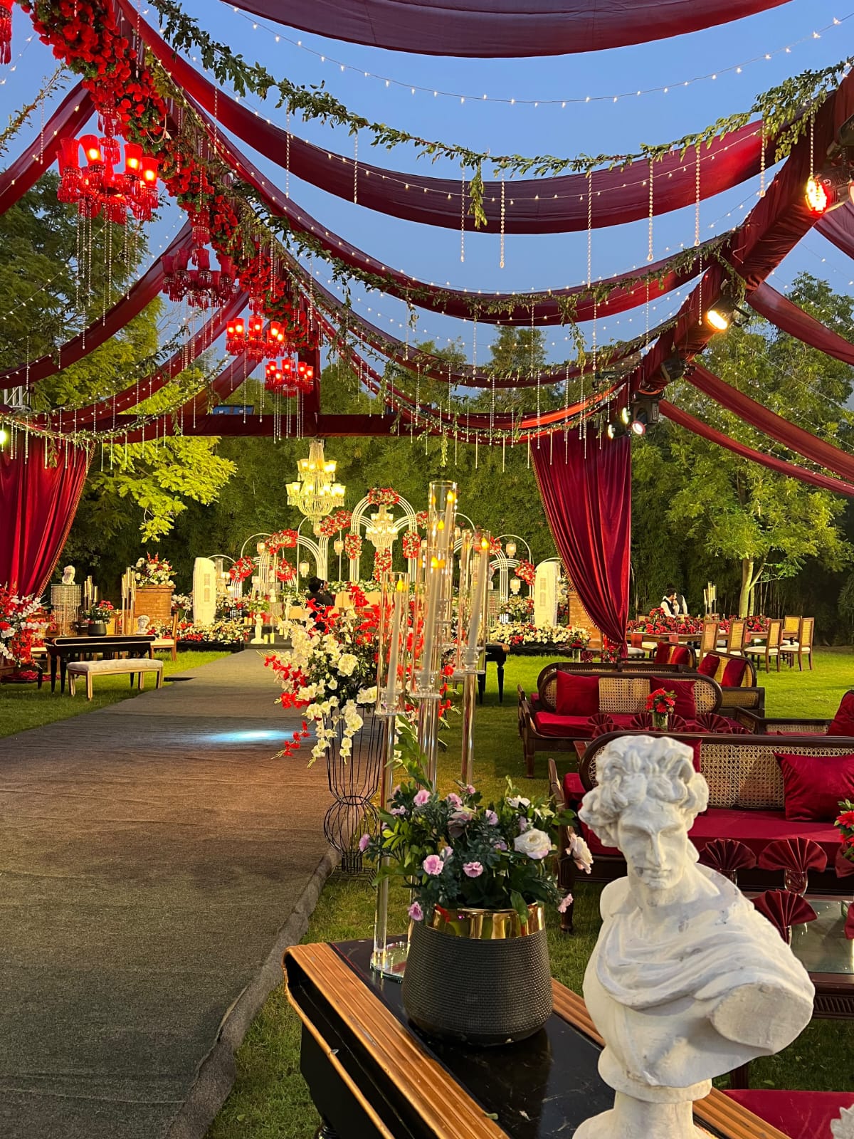 high-resolution event décor detail by Alvi Events & Catering in Lahore